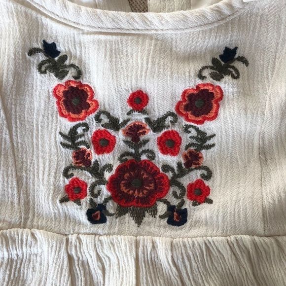 Embroidered Gymboree top - Picture 3 of 5